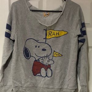 Snoopy sweatshirt